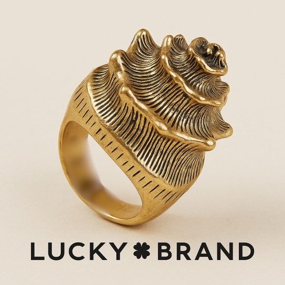 NWT Lucky Brand Antique Look Conch Shell Ring,  Size 7 - Picture 1 of 7